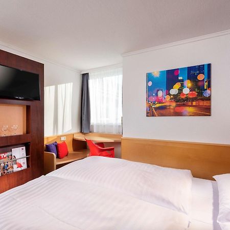 فندق Ibis Kassel ميلسُنْغِن المظهر الخارجي الصورة